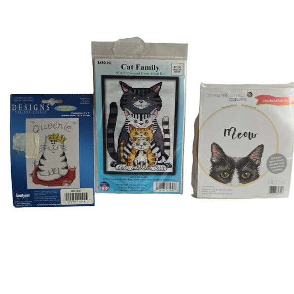 NIP Assorted Cat Kitty Cross Stitch Patterns Dimensions Janlynn Marianne Savage - Picture 1 of 12